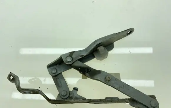 Subaru Outback Engine bonnet/hood hinges 57260AG0109P 57260AG05A9P 57260AG