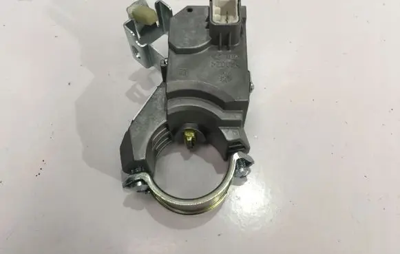 Steering wheel lock