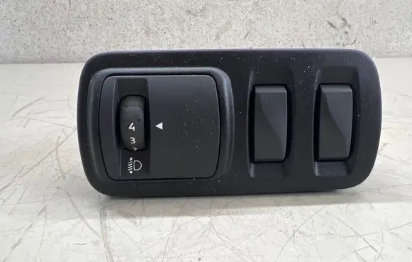 Renault Kadjar Headlight level height control switch 251635477R 00175358