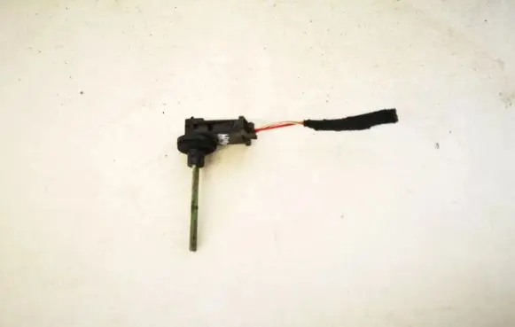 Audi A6 S6 C5 4B Interior temperature sensor 4b0820539