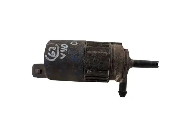 Volvo S40, V40 Windscreen/windshield washer pump 30899624