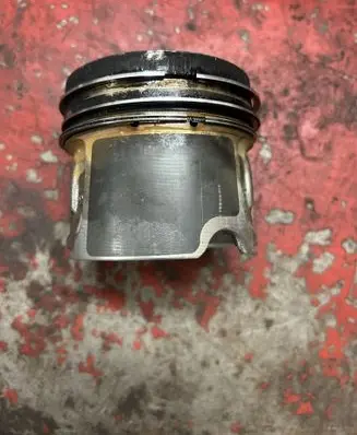 BMW 3 F30 F35 F31 Piston 0843ME