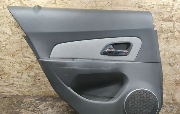 Chevrolet Cruze Rear door card panel trim 96950773