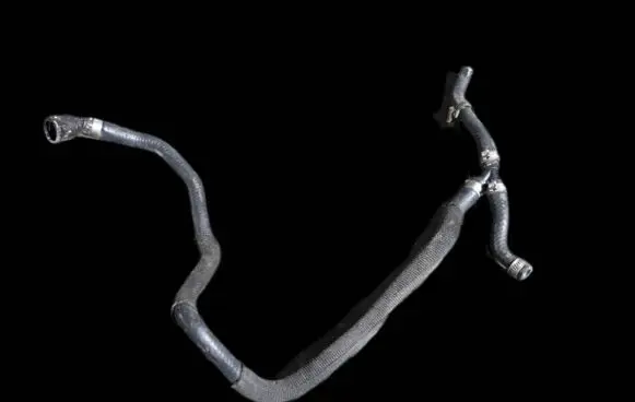 BMW M5 F90 Engine coolant pipe/hose 7852350