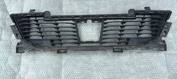 Peugeot 2008 II Front bumper lower grill 9826327480 99922437