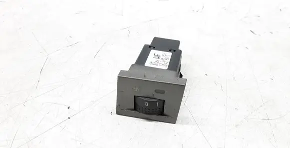 Opel Vectra C Seat heating switch 13138252