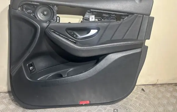 Mercedes-Benz GLC X253 C253 Front door card panel trim JC2532190