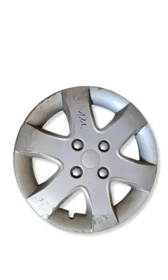 Suzuki Ignis R14 wheel hub/cap/trim 4325086G0