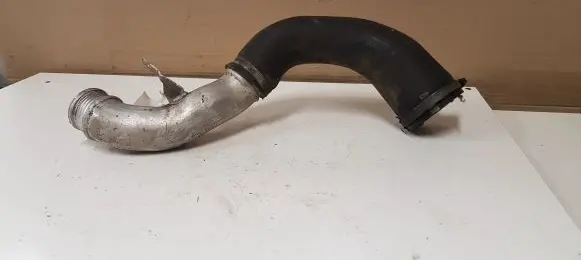 Volvo V40 Intercooler hose/pipe 31319795 31319364
