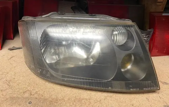 Mitsubishi Space Runner Headlight/headlamp R7544 R7544R