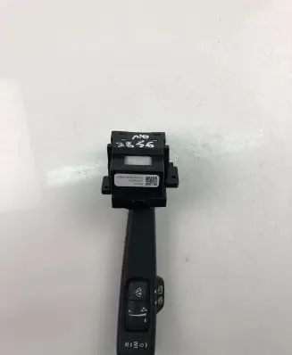 Volvo V40 Indicator stalk 31456042