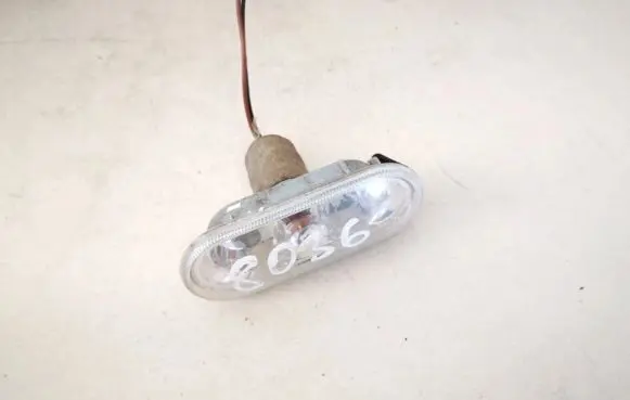 Seat Toledo II (1M) Front fender indicator light 1j0949117
