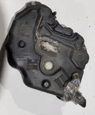 Rover Range Rover AdBlue liquid reservoir GJ32-5J228-A J17LA