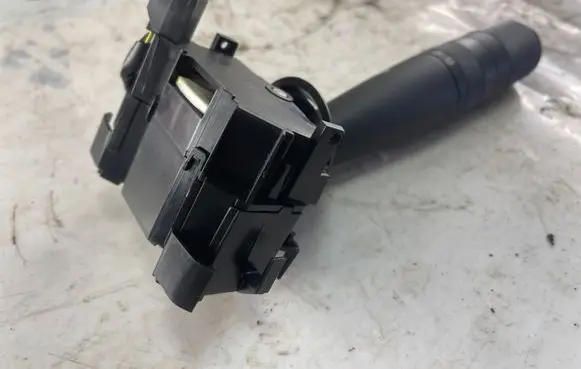 Jeep Grand Cherokee (WK) Wiper control stalk 05143310ac