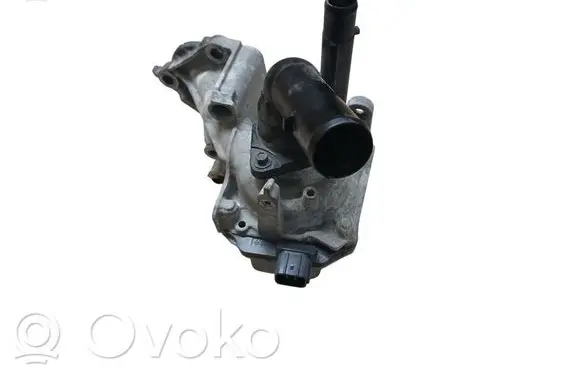 Toyota RAV 4 (XA50) Water pump 22H1210077