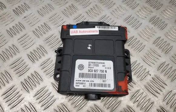 Audi Q7 4L Gearbox control unit/module 0C8927750N