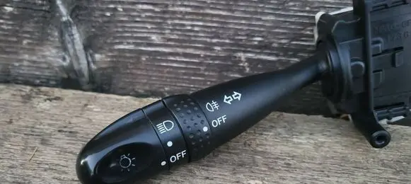 Toyota Corolla E120 E130 Indicator stalk 13010173752