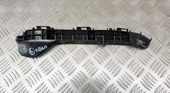Lexus CT 200H Rear bumper mounting bracket 5257676010