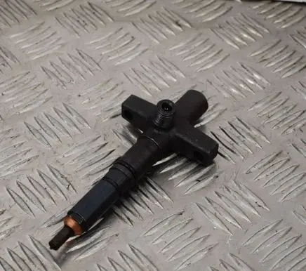 Mitsubishi Pajero Fuel injector 385484410