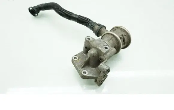 Audi A3 S3 A3 Sportback 8P EGR valve 06A131351FA3