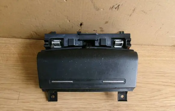 Audi A3 S3 8P Car ashtray 8P0857951