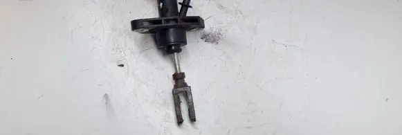 Clutch master cylinder