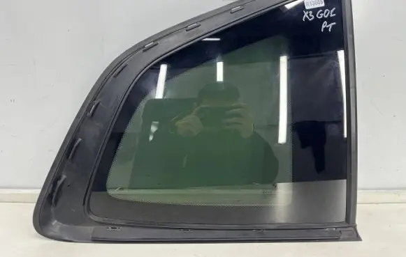 BMW X3 G01 Rear side window