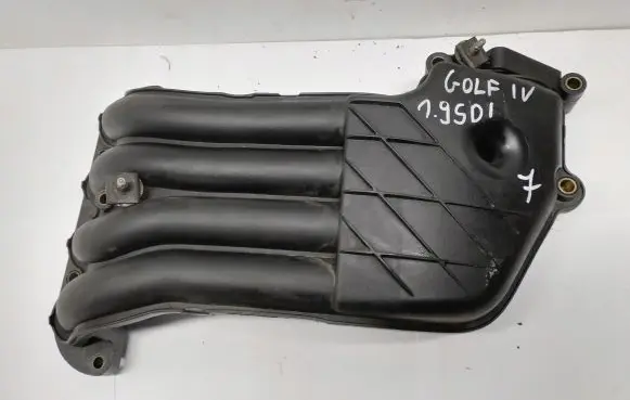 Volkswagen Golf IV Intake manifold 038129713H