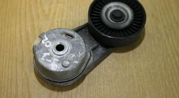 Saab 9-3 Ver2 Alternator belt tensioner 24430296