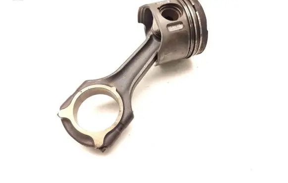 Chrysler PT Cruiser Piston with connecting rod EDJ