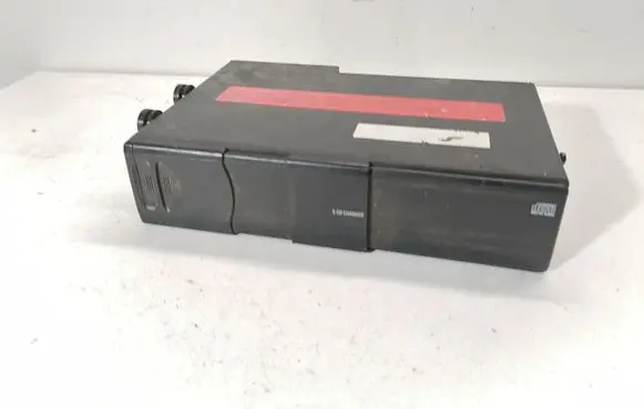 BMW 7 E38 CD/DVD changer 65126913388