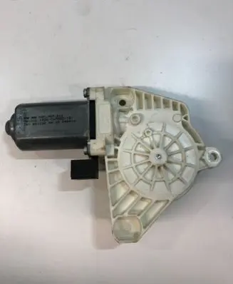 Audi Q5 SQ5 Rear door lower hinge 80A959811 1036C47865101