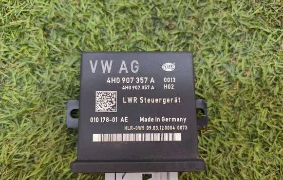 Audi A6 S6 C7 4G Light module LCM 4H0907357A 01017801AE