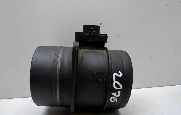 Skoda Yeti (5L) Mass air flow meter 03L906461A 0281002956 201078498