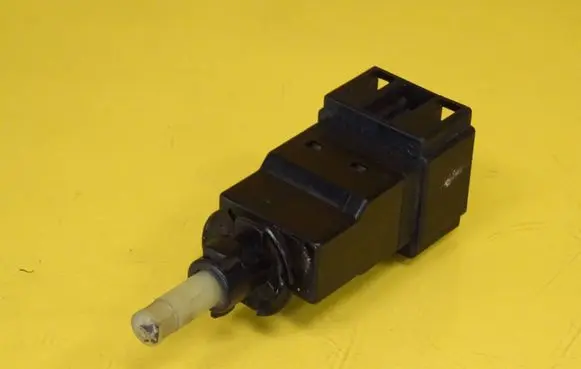 Brake pedal sensor switch