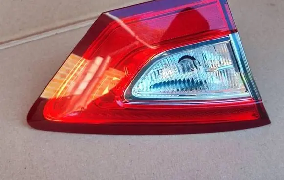 Ford Mondeo MK V Tailgate rear/tail lights DS7313A603KD DS73-13A603-KD