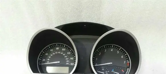 BMW Z4 E85 E86 Speedometer (instrument cluster) 9115049