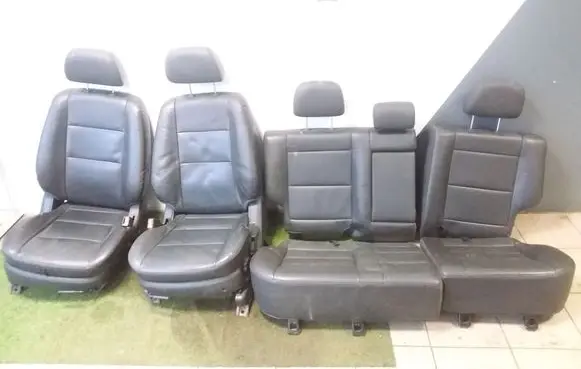 KIA Sorento Seat set 