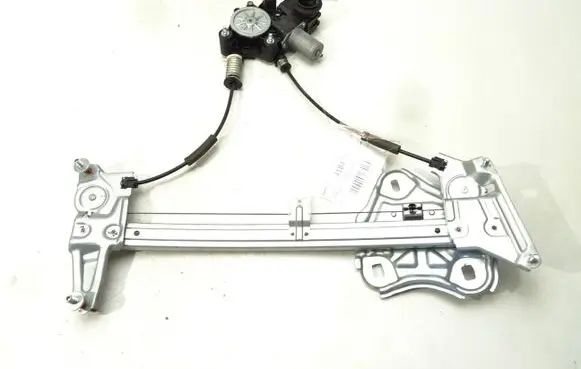 Lexus RC Front door window regulator with motor 8571024070