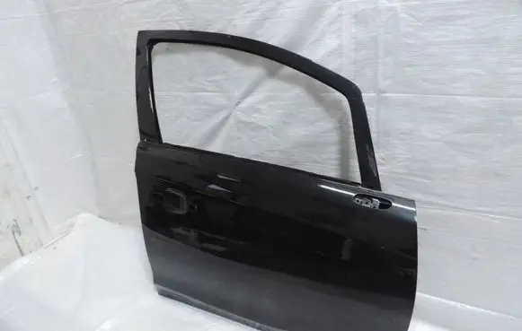Opel Corsa E Front door