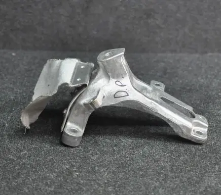 Audi Q5 SQ5 Engine mounting bracket 4G0199308K