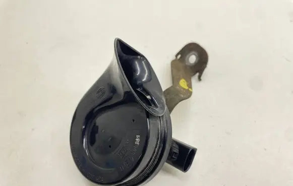 Volkswagen PASSAT B6 Horn signal 3C0951221