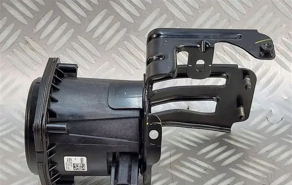 Ford Kuga III Horn signal LJ6T-19J215-AC
