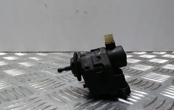 Renault Scenic II - Grand scenic II Headlight level adjustment motor 7700420737