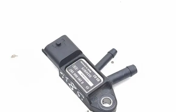Jeep Cherokee Exhaust gas pressure sensor 0281006287 55241075 403210603