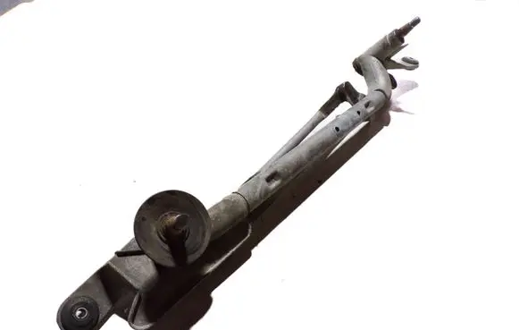 Nissan X-Trail T31 Front wiper linkage 