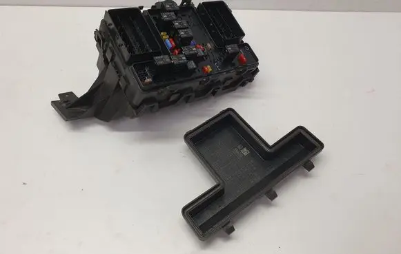 Ford Fusion II Fuse box set 6GT14A075AA