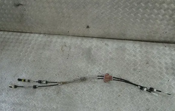 Jaguar E-Pace Gear shift cable linkage