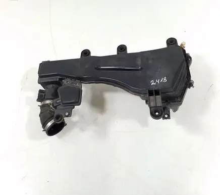 Infiniti FX Air filter box