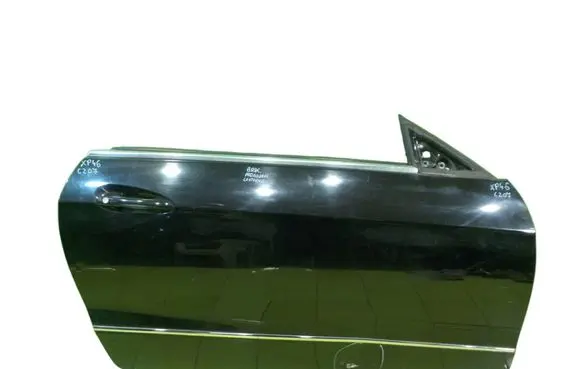 Mercedes-Benz E C207 W207 Front door PRZOD PRAWE